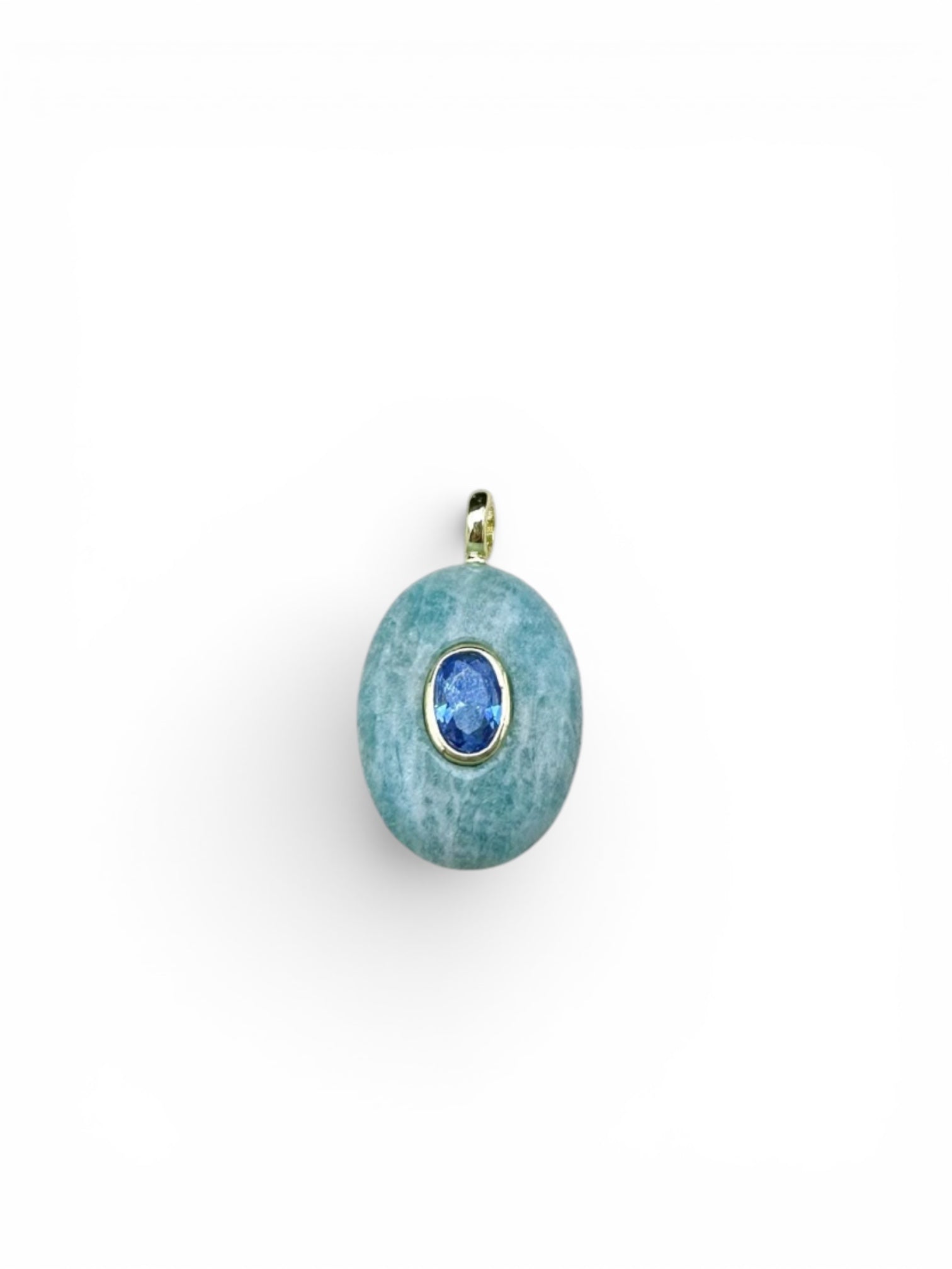 Quartz charm
