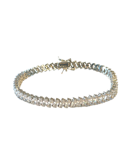 Marquis tennis bracelet