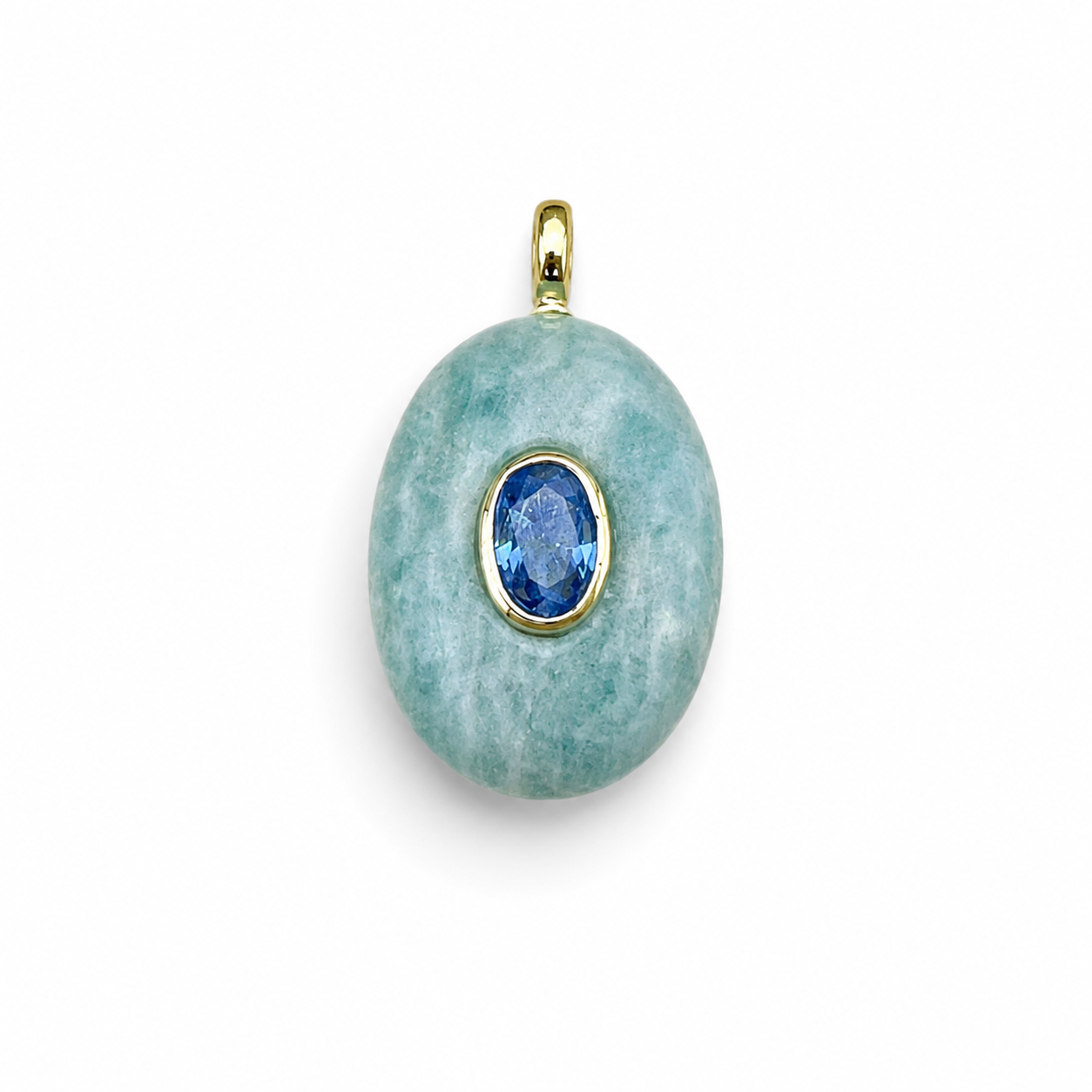 Quartz charm