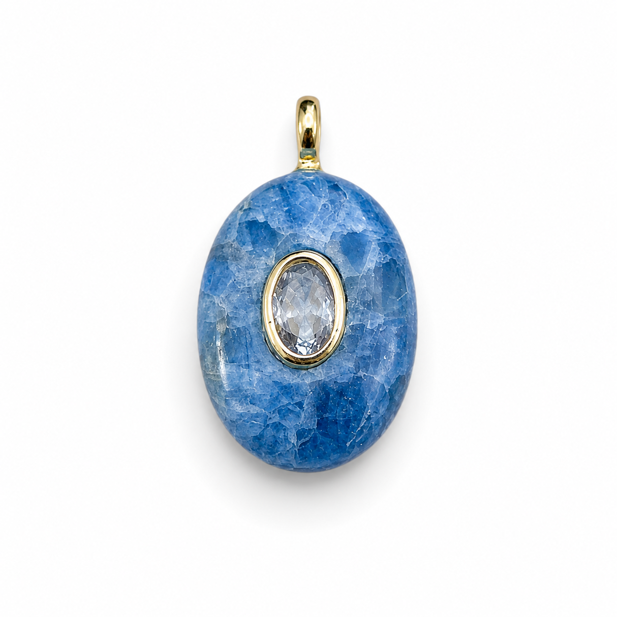 Quartz charm