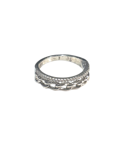 Chain with pave line ring
