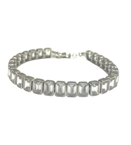 Square bezel tennis bracelet